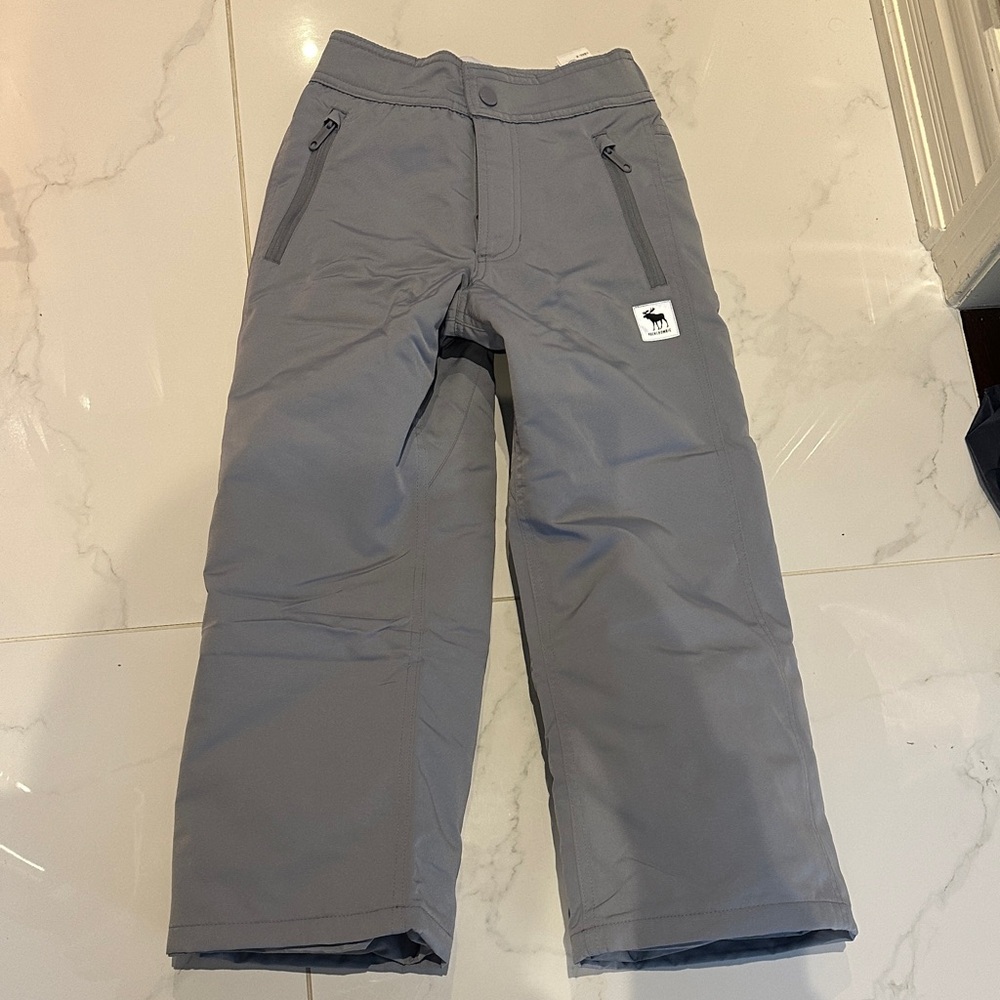 Abercrombie snow pants new - size 5/6